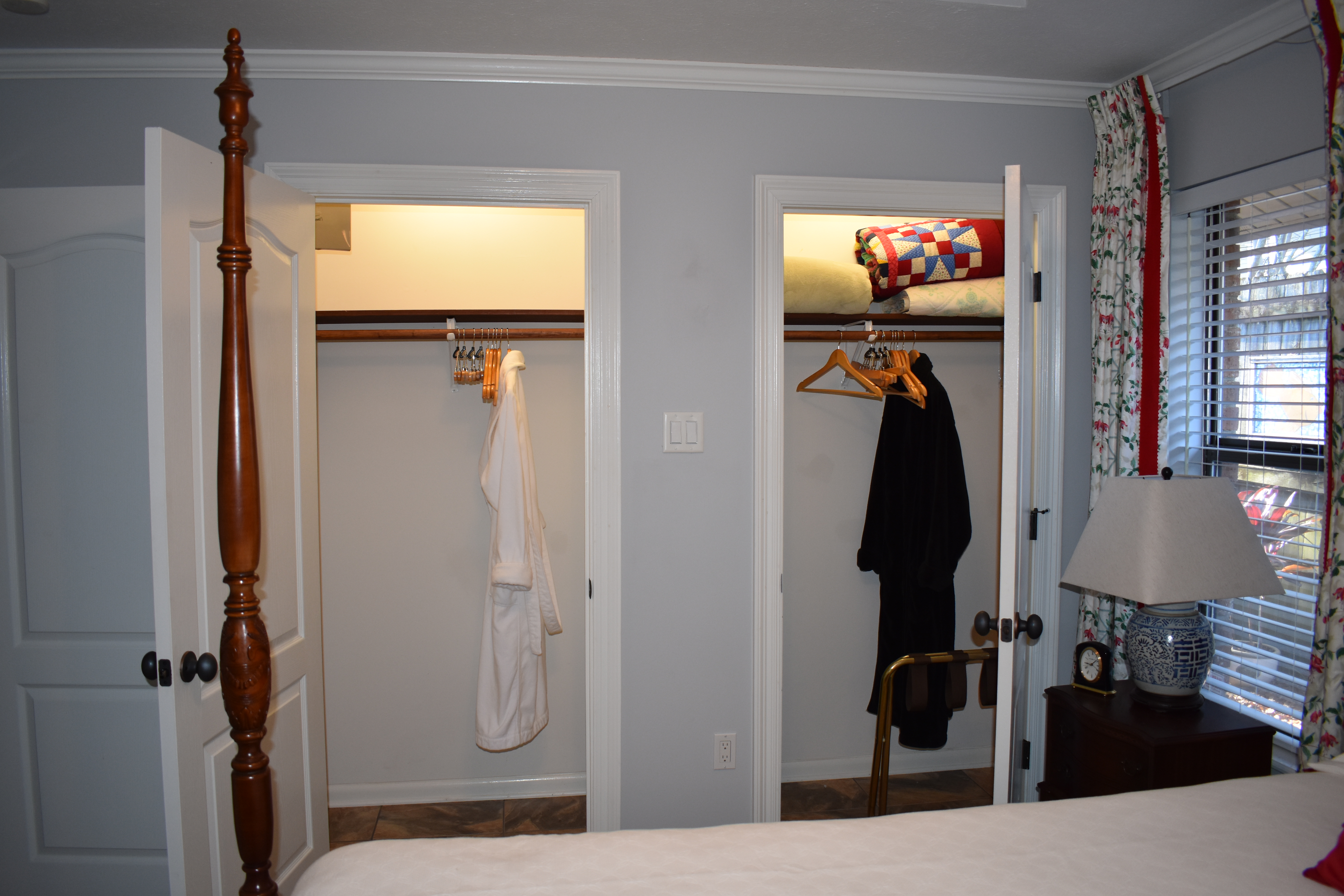 https://www.vanceavenueapartments.com/siteuploads/vance-ave-apartments/dsc_0206.jpg